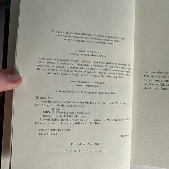 Pearl Harbor : A Novel of December 8th by William R. Forstchen and Newt... - Picture 9 of 10